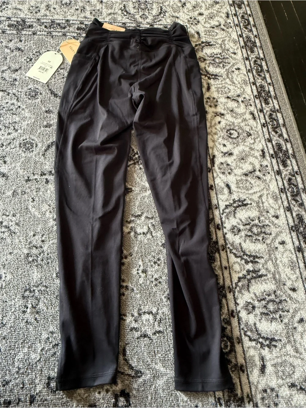 Blogilates Women Ruched Waist Leggings Black Size Medium NWT